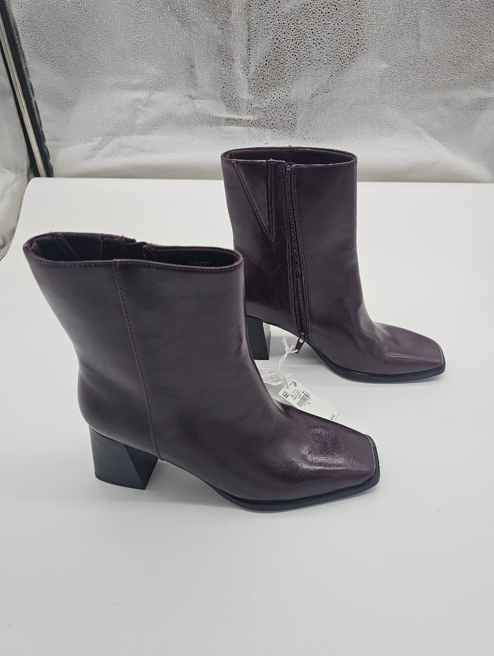 Old Navy Maroon Wine Oxblood Square Toe Boots Sz 8 NWT